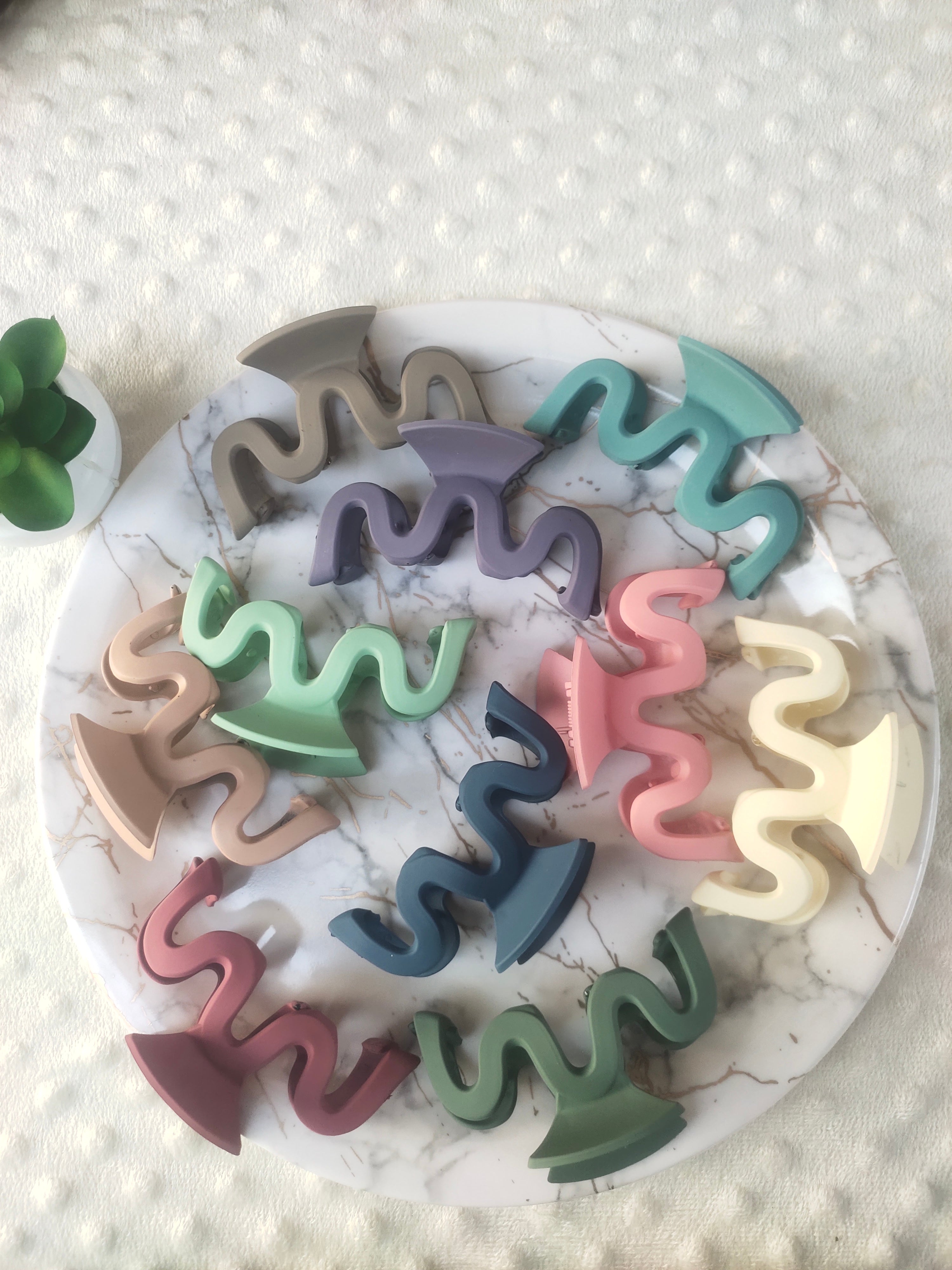 Wavy Wide Multicolor