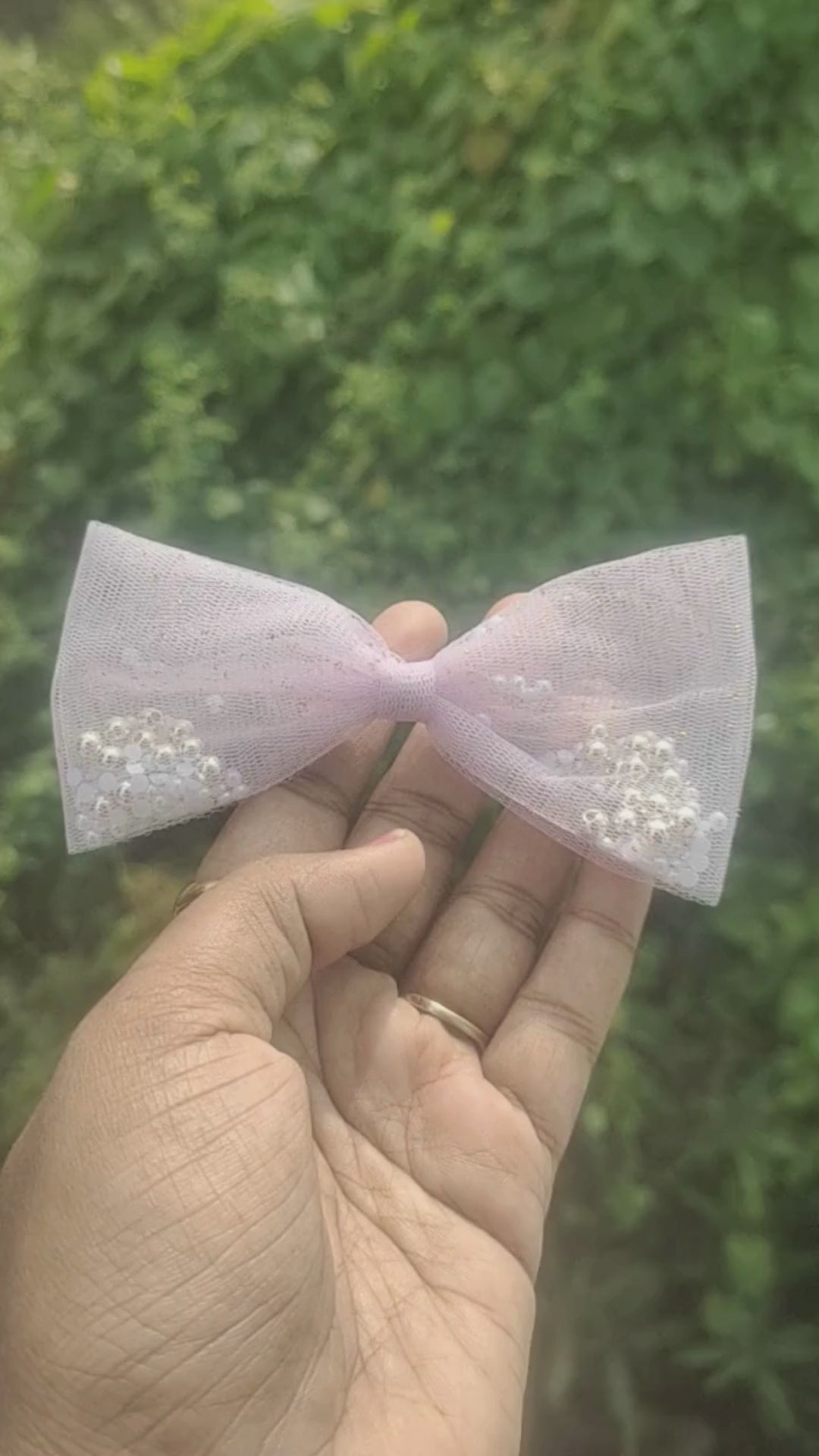 Pearl Bow Clip